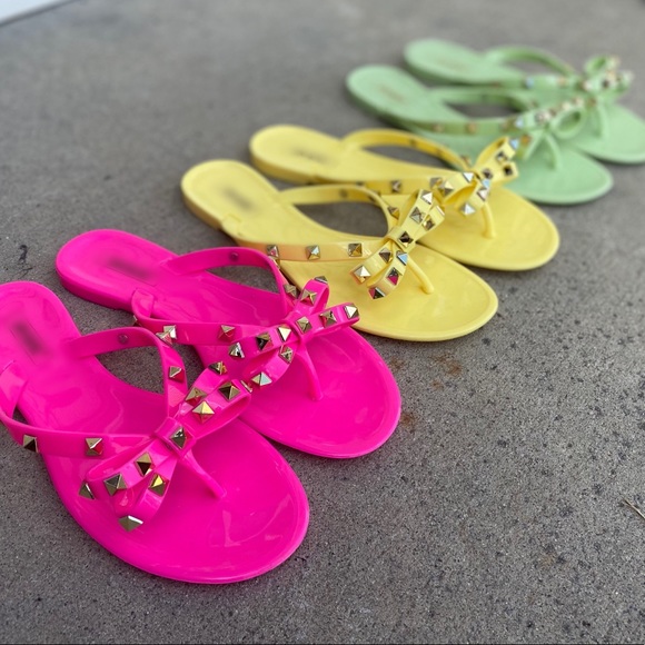 These jelly material studded sandals are perfect for a chic stylish look - Picture 2 of 3